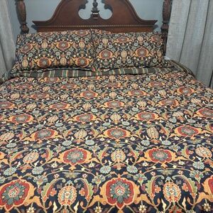 Queen size comforter & sham Chaps bedding set, reversible